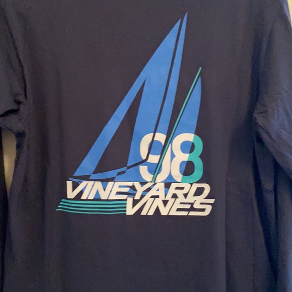 Vineyard vines long sleeve tee with Sailing detail - Picture 2 of 5